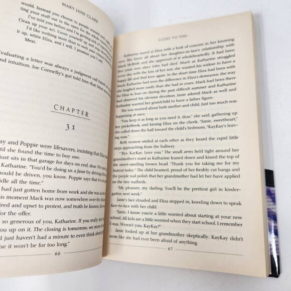 Mary Jane Clark "Close To You" Hardcover Novel - Picture 9 of 10